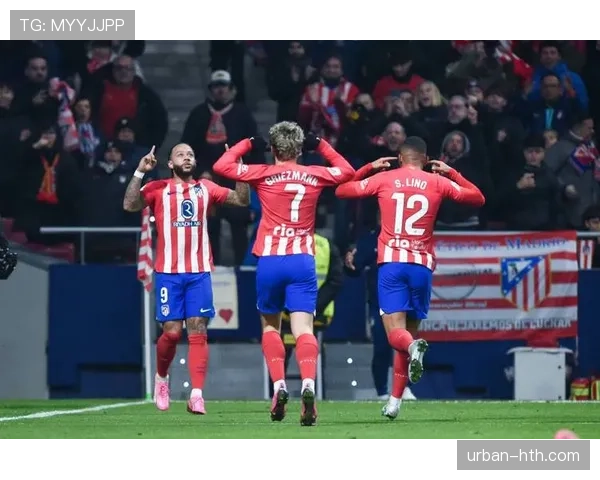 西甲转会动向:多队夏窗引援布局初显,竞争格局或将重塑 西甲转会动向:多队夏窗引援布局初显,竞争格局或将重塑