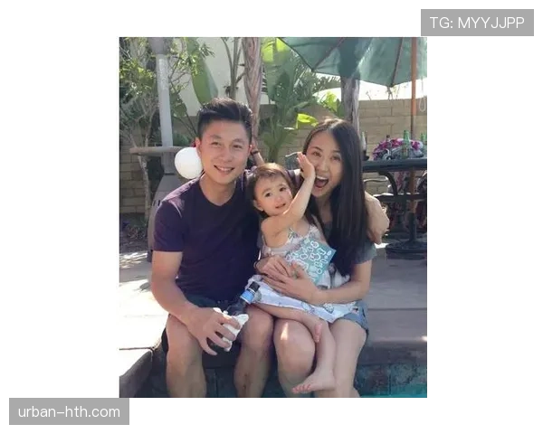 李小鹏训练时比明星还瘦，可赛场外真是五星级吃货？